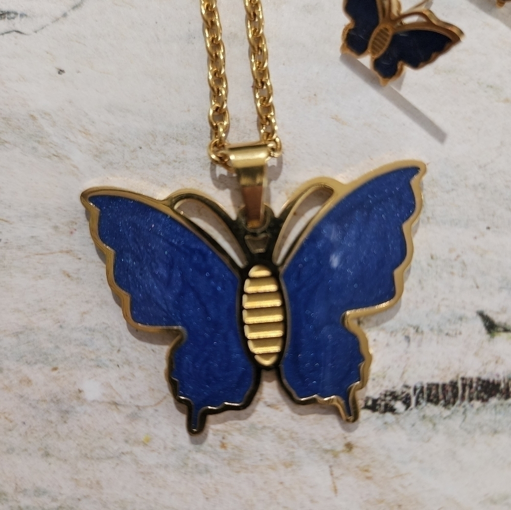 stainless steel necklace set - Picture 3 of 8